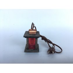 Laterne aus Holz mit Kupferdeckel